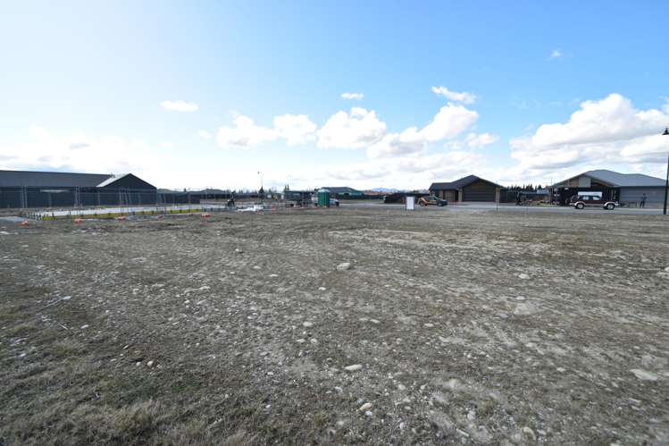 54 Lakeland Avenue Twizel_3