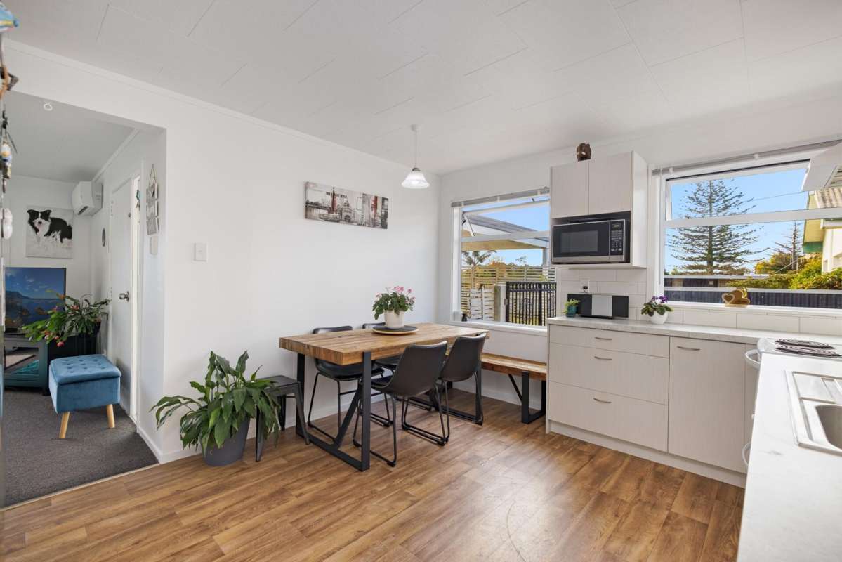 12 Greerton Road_4