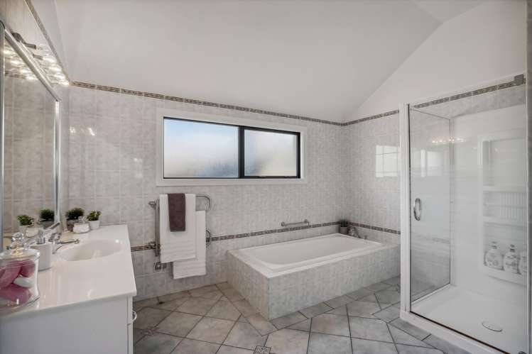 32 Pisa Moorings Road Cromwell_26