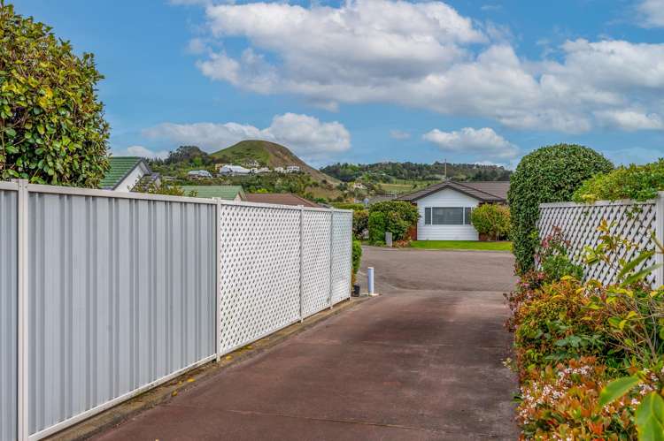 5 Ebury Mews Taradale_15