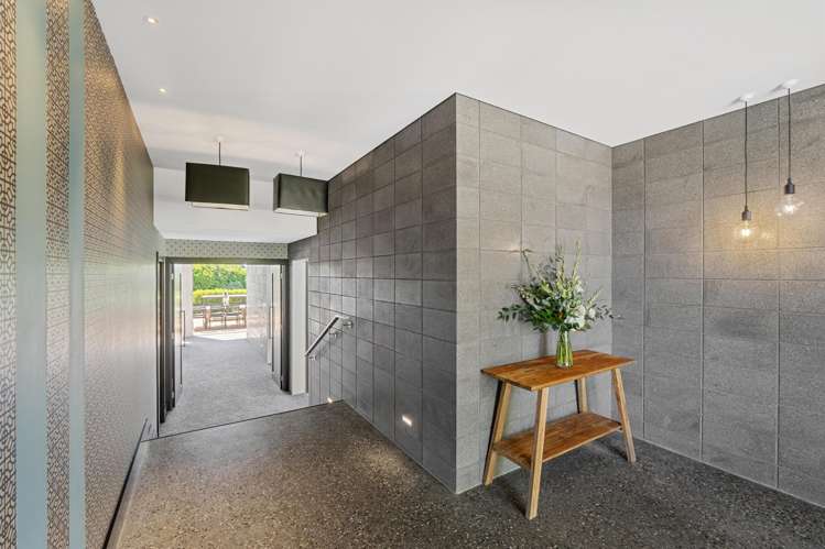 23-25 Black Road Otatara_19