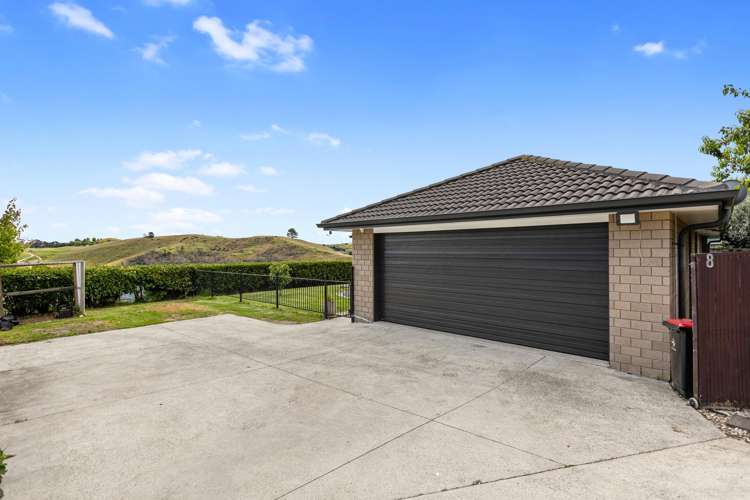 8 Ballintoy Park Drive Welcome Bay_14