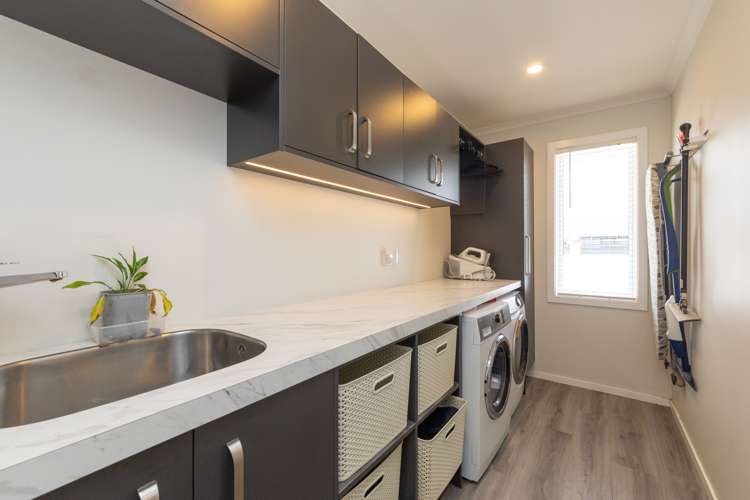 1 Mahi Grove Feilding_16