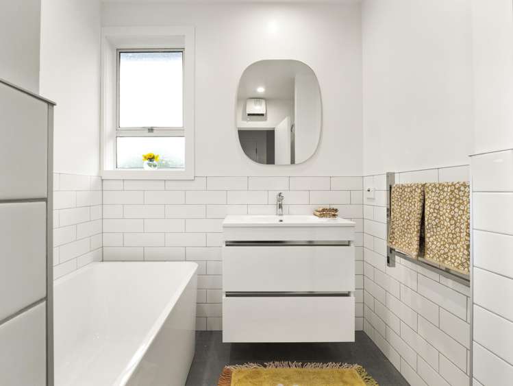 51 Salmond Street Halfway Bush_7