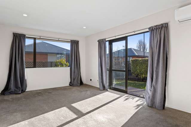 14 Clinton Lane Woolston_4