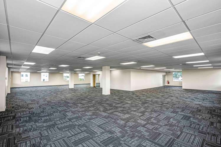 39 Paramount Drive Henderson_8