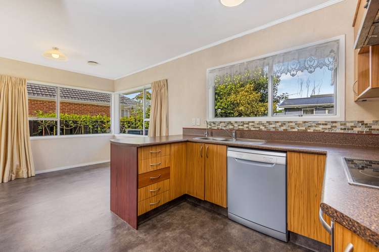486 West Coast Road Glen Eden_28