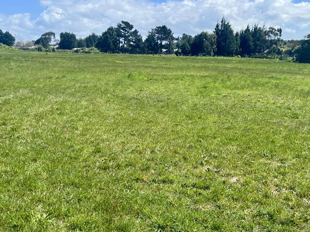 10 Amos Way Otatara_1