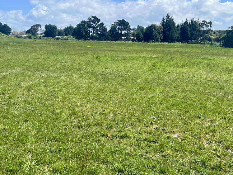 10 Amos Way Otatara_1