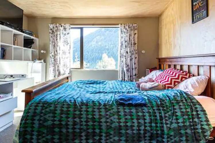 26 Mackinnon Terrace Fernhill/Sunshine Bay_13