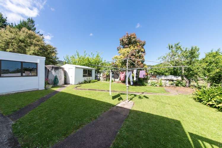 21 Kawakawa-Orere Road Kawakawa Bay_23