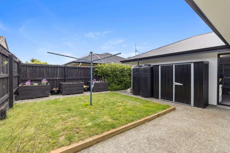 11 Malone Crescent Richmond_11