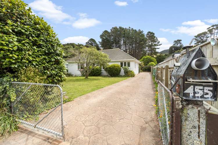 455 Makara Road Makara_14
