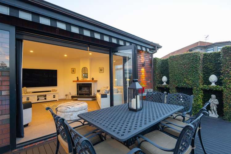 31 Balmoral Drive Terrace End_24