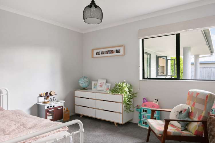 43 Potae Avenue Lytton West_16