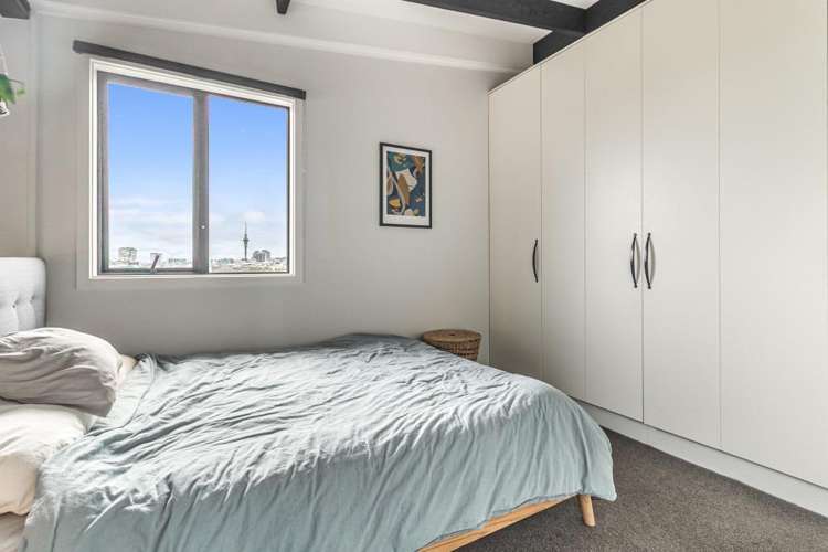 2n/12 Charles Street Mount Eden_4