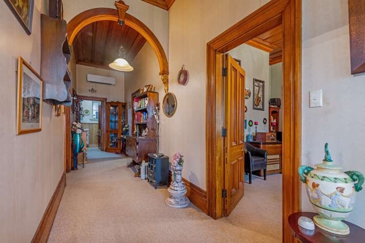 66 Bridge Street Bulls_2