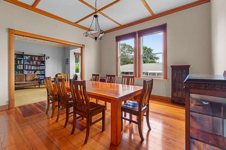 14 Gladwin Road Epsom_11