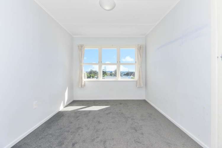 55 Amberley Avenue Te Atatu South_9