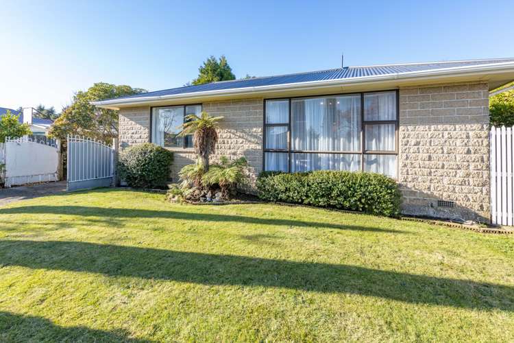 40 Kathleen Crescent Hornby_16