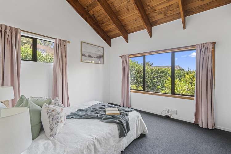 12 Kaitake Place Oakura_19