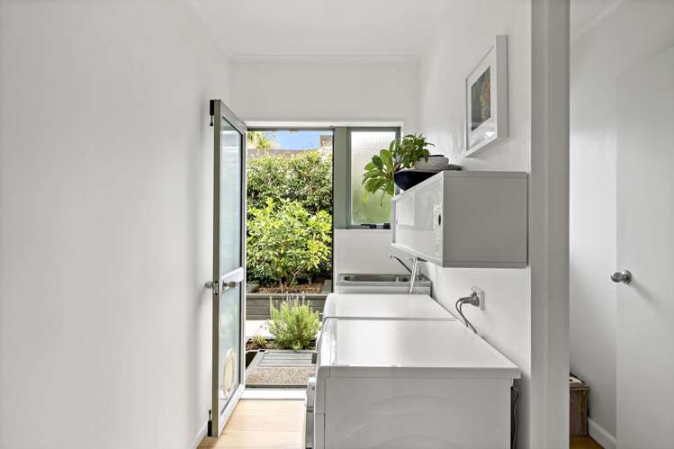 4/26a Mount Smart Road Onehunga_14