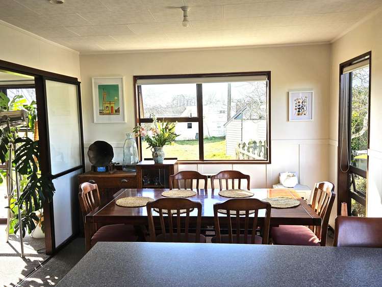 42 Clyde Terrace Kaitangata_10