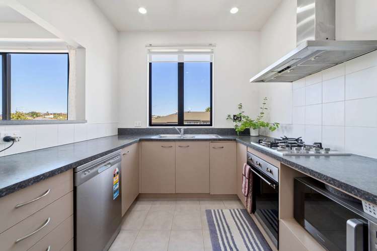 39/22 Northcross Drive Oteha_8