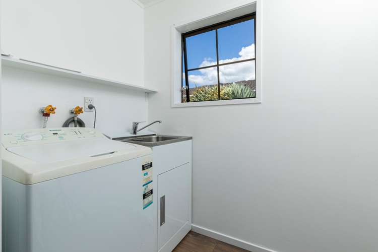 8/248 Great North Road Henderson_15