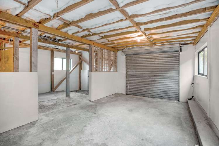 18 Enfield Street Wainuiomata_19