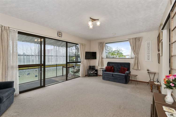 2/71 Royal Park Drive Parklands_1