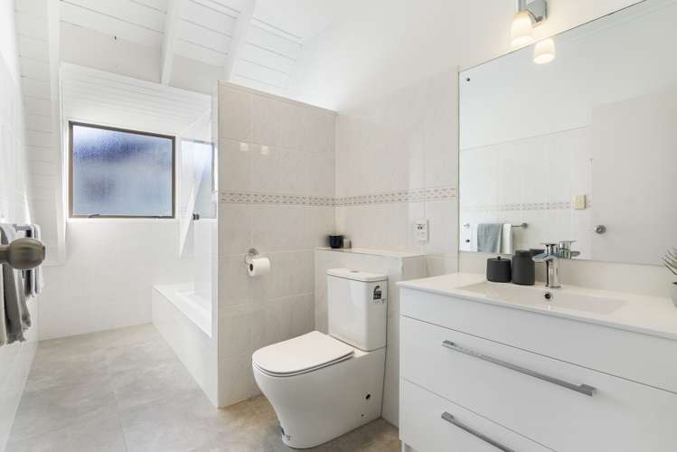 10 Onetaunga Road Chatswood_11