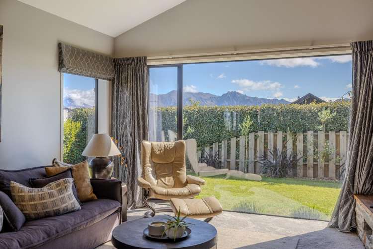 32 Mount Nicholas Avenue Wanaka_6