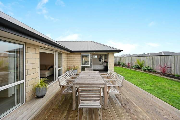 7 Bourke Drive Cambridge_18