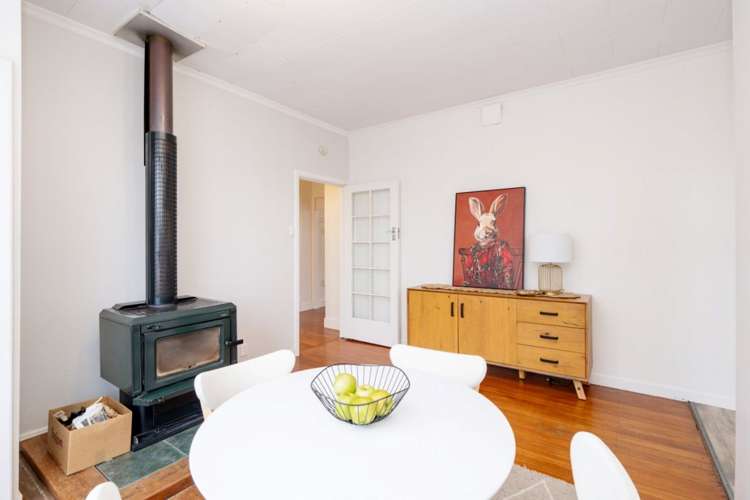 51 Newcastle Street Windsor_10