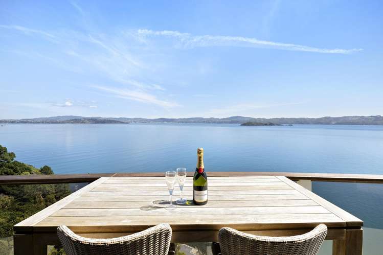 55 Ferry Road Days Bay_24