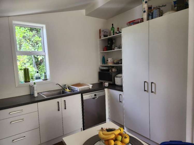  B/92 Kelburn Parade Kelburn_17