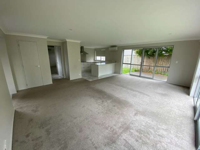 9 Kahawairahi Drive Beachlands_1