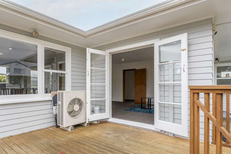 73 Driver Crescent Cannons Creek_17