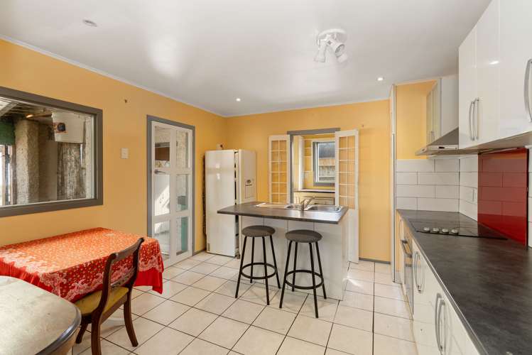 9 Toi Street Otaki Beach_7