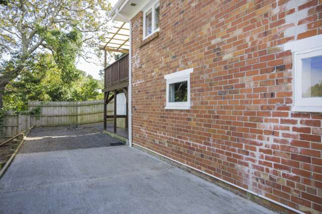 49 Commissariat Road Mount Wellington_1