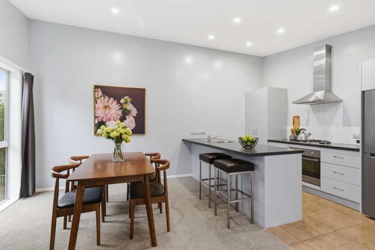 2/114 Mitchell Street_1
