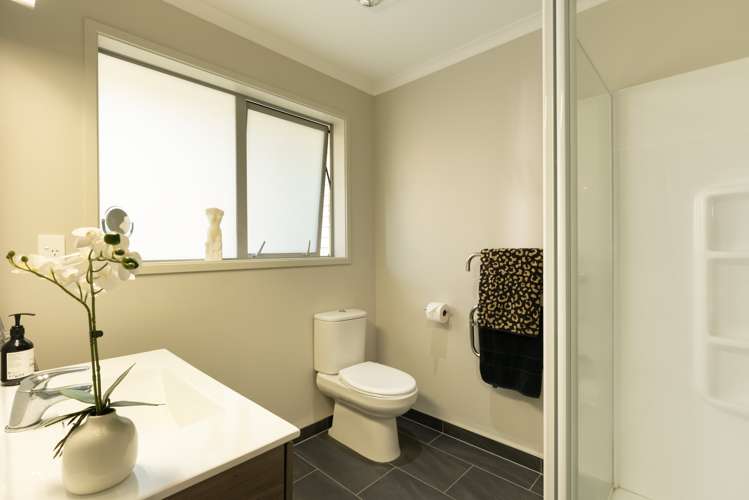 18 North Bay Road Pyes Pa_17