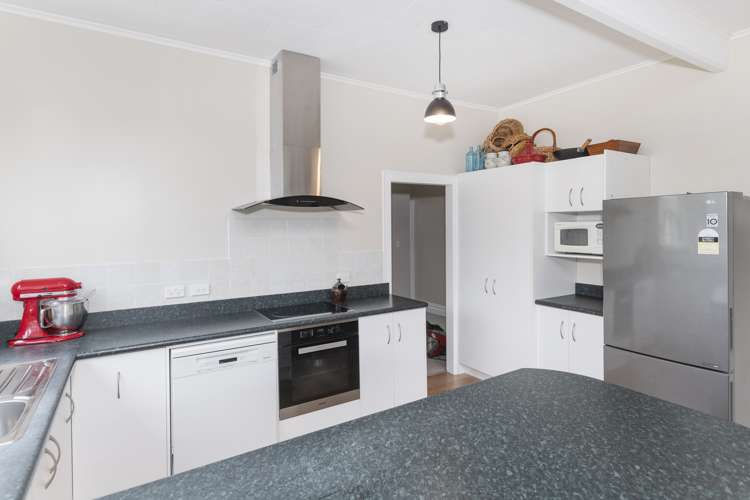 83 Stout Street Whataupoko_23