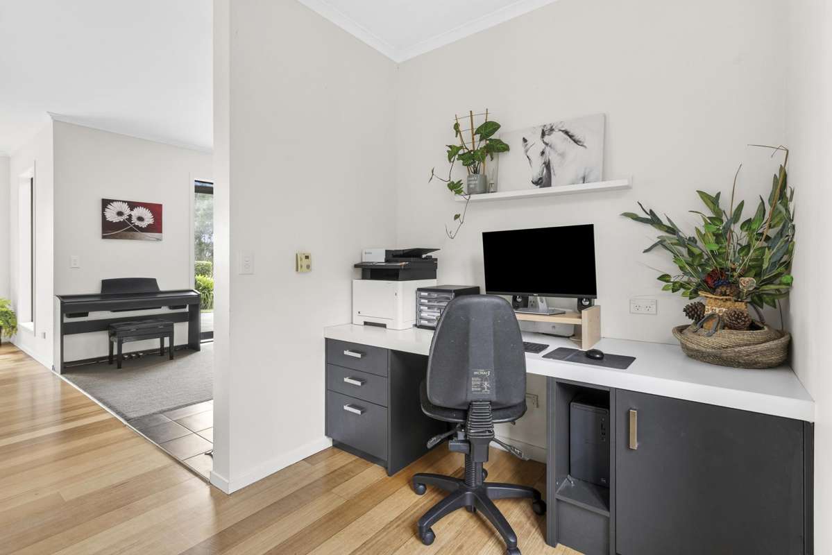 178 Whitehall Road_3