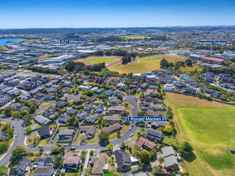 21 Ronald Macken Place Windsor Park_24