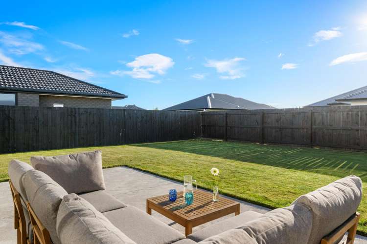 28 Rose Manor Drive Springlands_15