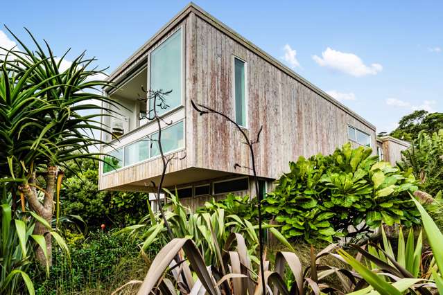 2 Berridge Road Muriwai_1