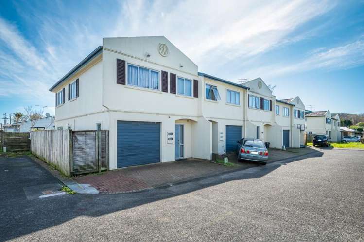 1-28, 150 Mt Wellington Highway_3