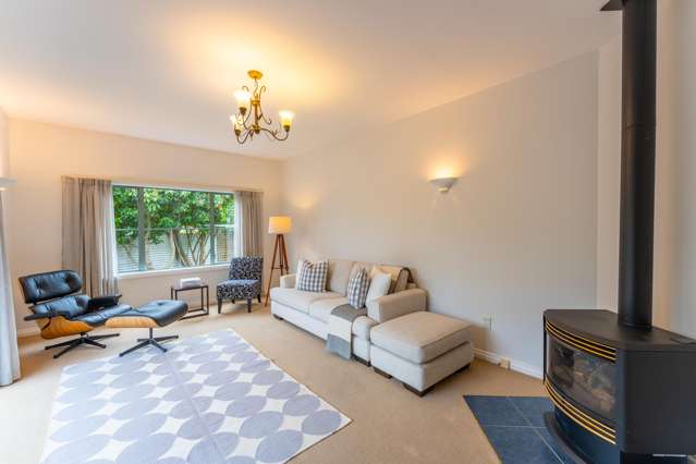 157 Pages Road Marchwiel_2